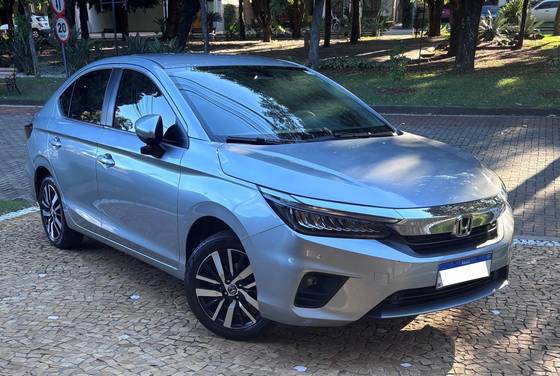HONDA CITY 1.5 i-VTEC FLEX TOURING CVT HONDA CITY 1.5 i-VTEC FLEX TOURING CVT